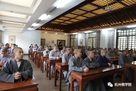 讲座现场.jpg
