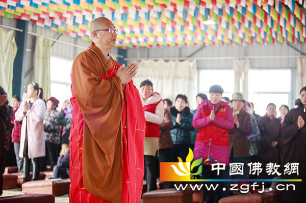 0 开应法师主持三源寺释迦牟尼佛出家日法会.jpg