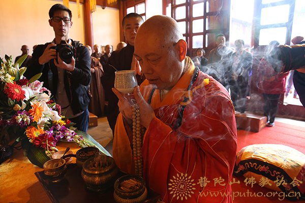 持诵大悲神咒.JPG