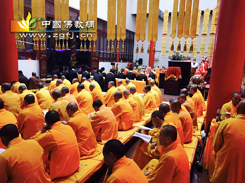丁酉年河北井陉灵岩寺举办第二届水陆法会.jpg