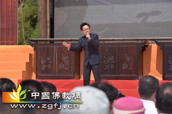 周宇老师朗诵《孝是常青树》.jpg