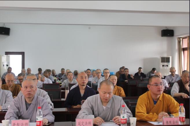 重庆佛学院举行“不以规矩 不能成方圆”主题讲经比赛1.jpg