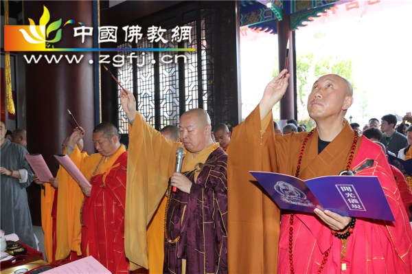 10朱笔点睛.jpg
