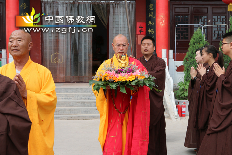 2017年井陉灵岩禅寺四月初八浴佛节法会.jpg