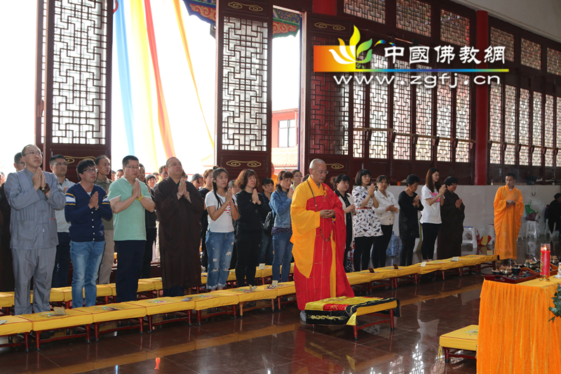 2017年井陉灵岩禅寺四月初八浴佛节法会.jpg