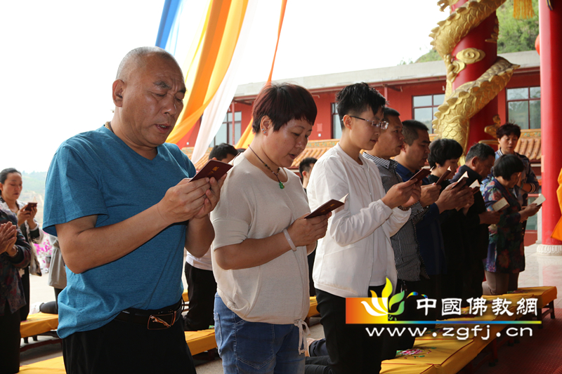 2017年井陉灵岩禅寺四月初八浴佛节法会.jpg
