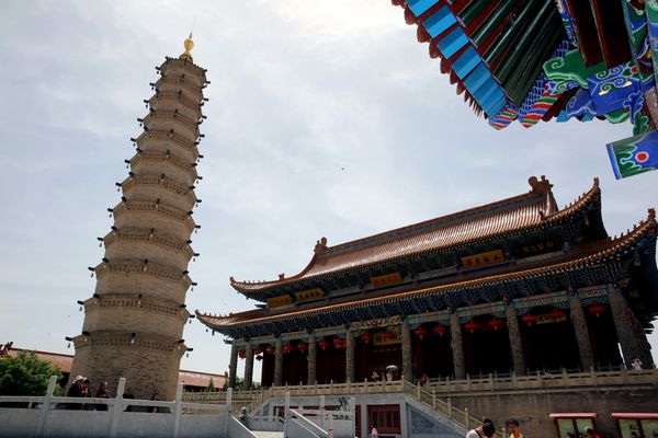 大型电视纪录片《鸠摩罗什》在甘肃武威开机 再现“佛教八宗之祖”传奇4.jpg