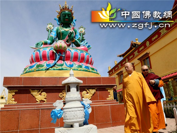 06绕佛祈福_副本.jpg