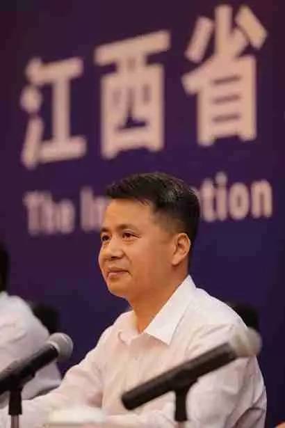 抚州市副市长万凯致辞(图片来源:曹山宝积寺).jpg