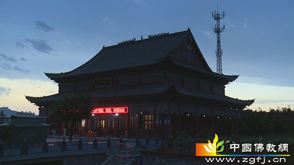 法会寺大雄宝殿.jpg