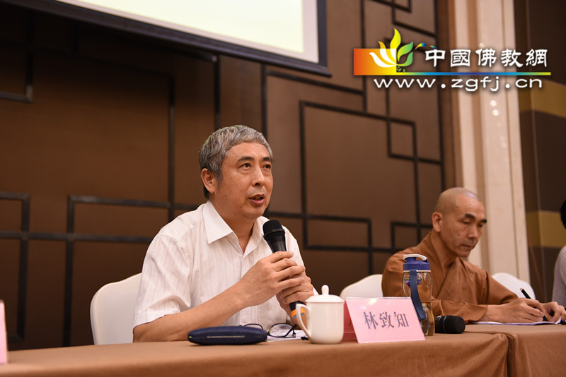 13）福建省民族宗教厅林致知副厅长在闭班式上讲话_副本.jpg