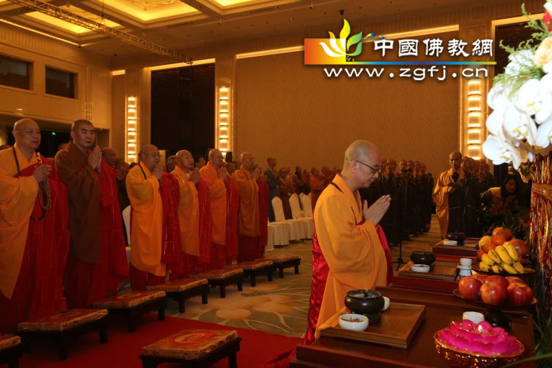 学诚会长拈香主法03.jpg