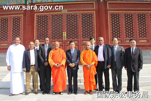 蒋坚永会见斯里兰卡大菩提协会主席乌帕提萨长老.jpg