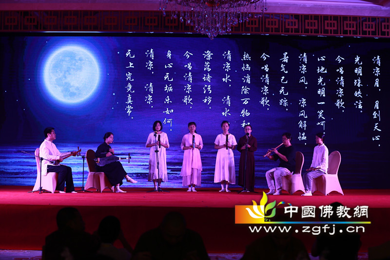 演出01.jpg