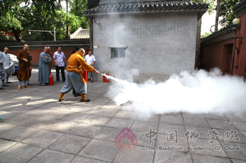 中国佛学院举办消防安全知识讲座.jpg
