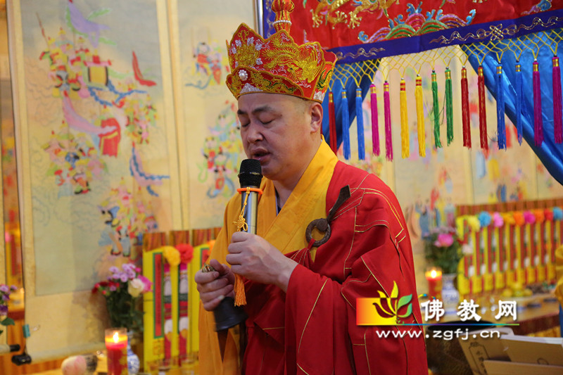 内坛 正表心晔法师 请下堂_副本08.jpg