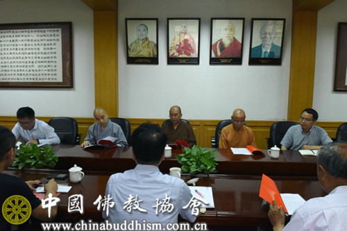 学诚会长会见中国佛教协会西藏分会领导一行.jpg