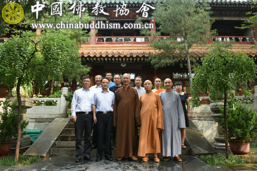 学诚会长会见中国佛教协会西藏分会领导一行.jpg