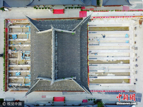上海玉佛寺大雄宝殿平移进展顺利.jpg