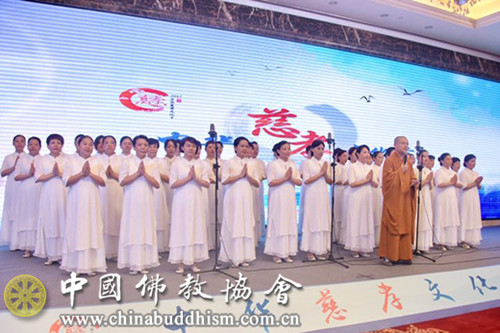 千年古刹灵隐寺举办慈孝文化茶会 共话感人慈孝故事.jpg