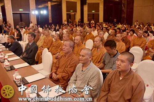 千年古刹灵隐寺举办慈孝文化茶会 共话感人慈孝故事.jpg